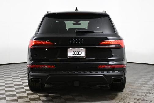 2026 Audi Q7 55 Premium Plus