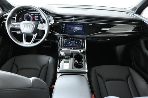 2026 Audi Q7 55 Premium Plus