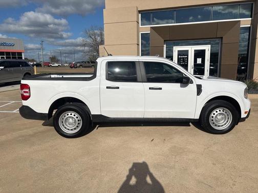 2024 Ford Maverick XL