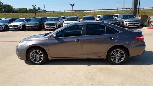 2015 Toyota Camry SE