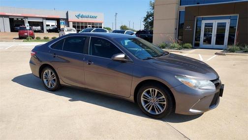 2015 Toyota Camry SE
