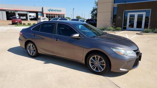 2015 Toyota Camry SE