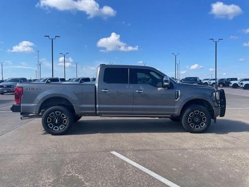 2022 Ford F-250 Platinum