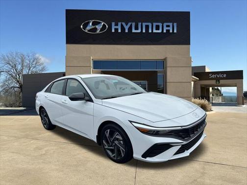 2025 Hyundai ELANTRA Sport