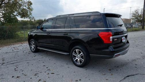 2022 Ford Expedition Max XLT