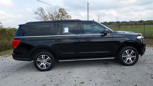 2022 Ford Expedition Max XLT