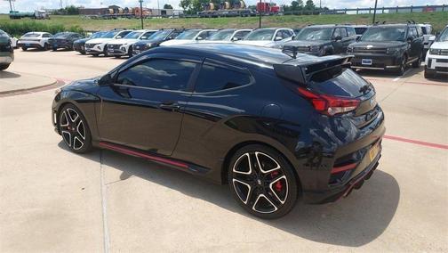 2022 Hyundai Veloster N Base