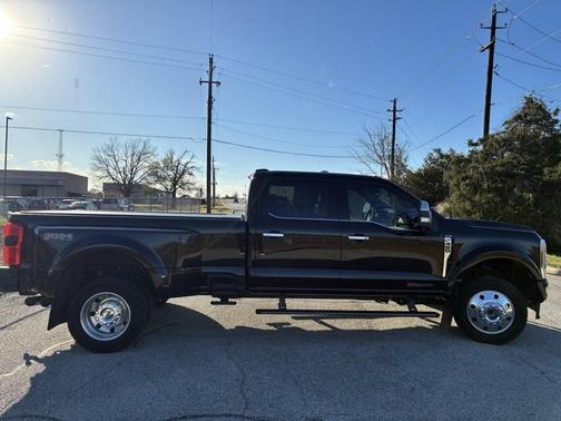 2024 Ford F-450 Limited