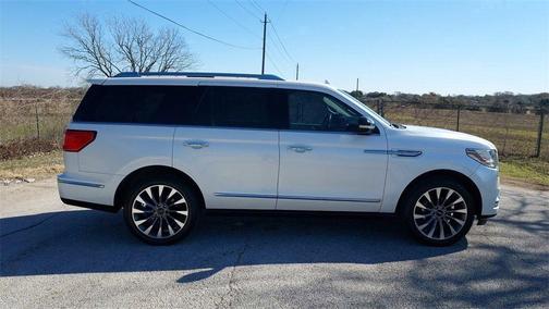 2019 Lincoln Navigator Select