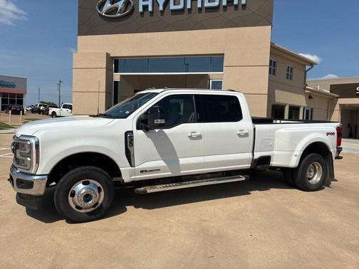 2024 Ford F-350 Lariat