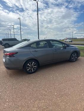 2021 Nissan Versa 1.6 SV