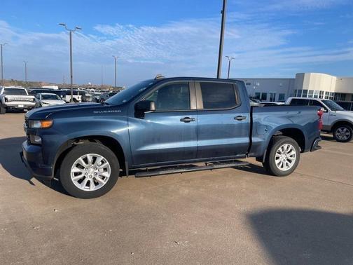 2021 Chevrolet Silverado 1500 Custom