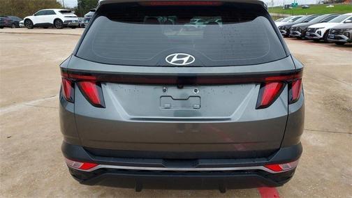 2022 Hyundai TUCSON SE