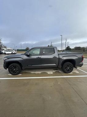 2024 Toyota Tundra Platinum