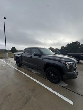 2024 Toyota Tundra Platinum