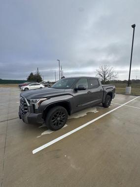 2024 Toyota Tundra Platinum