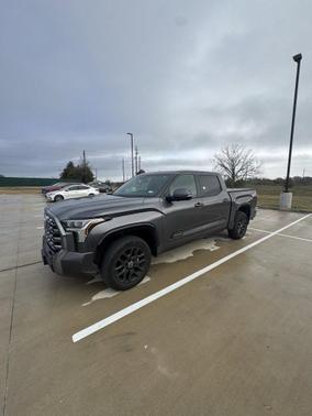 2024 Toyota Tundra Platinum