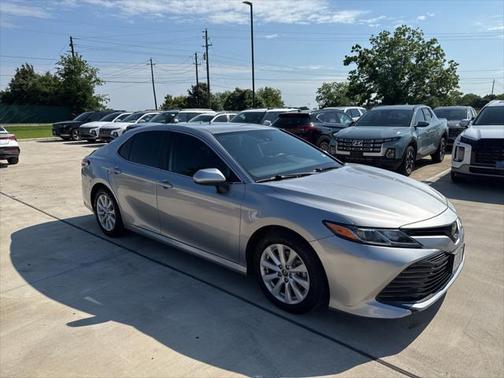 2019 Toyota Camry LE