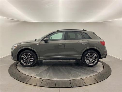 2025 Audi Q3 45 S line Premium