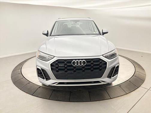 2024 Audi Q5 45 S line quattro Premium