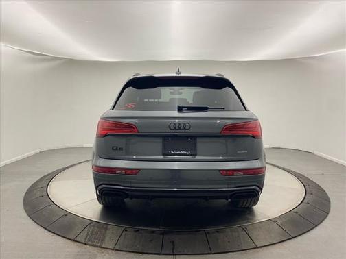 2024 Audi Q5 45 S line quattro Premium