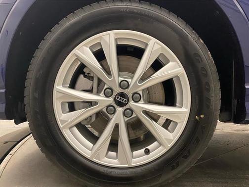 2025 Audi Q3 45 S line Premium
