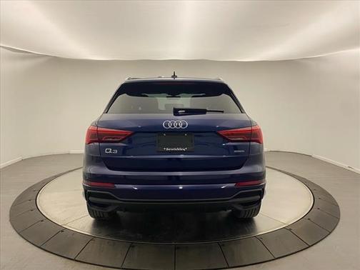 2025 Audi Q3 45 S line Premium