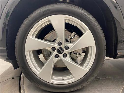 2025 Audi Q5 2.0T quattro Premium