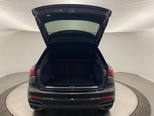 2025 Audi Q3 45 S line Premium