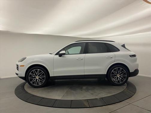 2024 Porsche Cayenne Base
