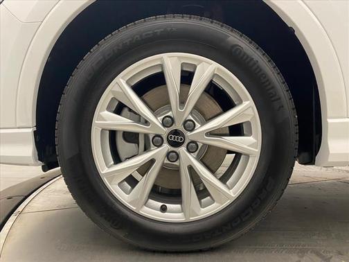 2025 Audi Q3 45 S line Premium