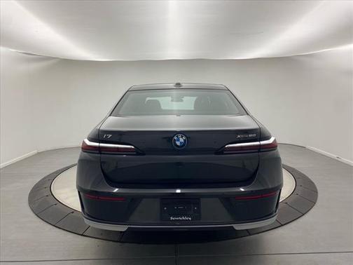 2024 BMW i7 xDrive60