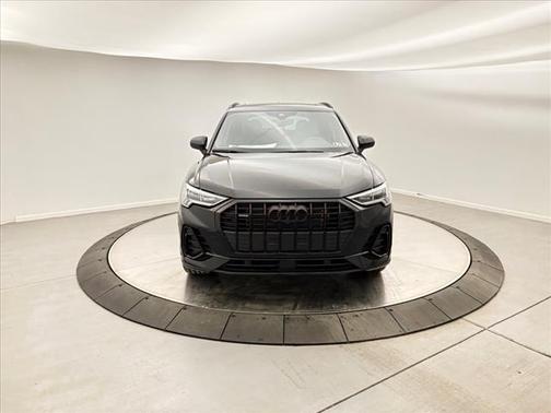 2025 Audi Q3 45 S line Premium