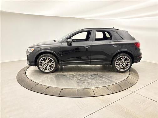 2025 Audi Q3 45 S line Premium