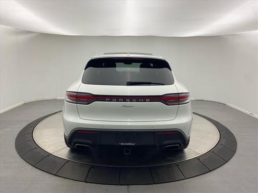 2024 Porsche Macan