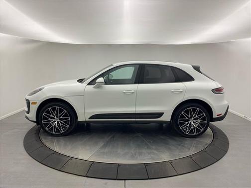 2024 Porsche Macan