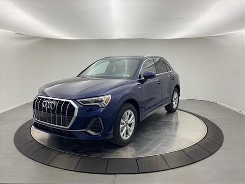 2025 Audi Q3 45 S line Premium