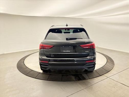 2025 Audi Q3 45 S line Premium