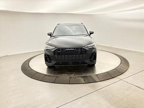 2025 Audi Q3 45 S line Premium