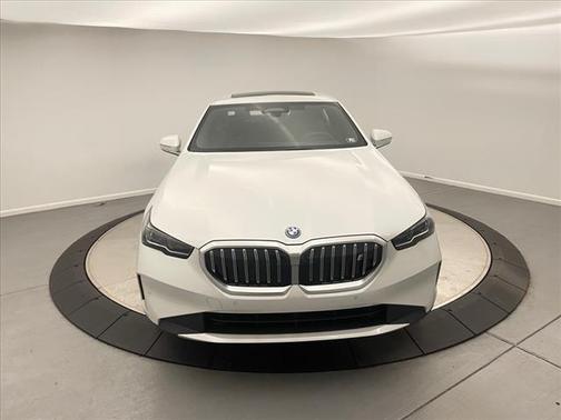 2024 BMW i5 eDrive40