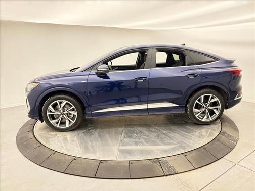 2025 Audi Q4 e-tron 55 quattro Premium
