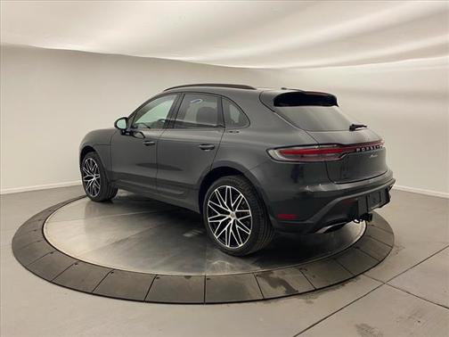2024 Porsche Macan