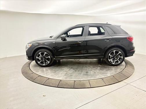 2025 Audi Q3 45 S line Premium