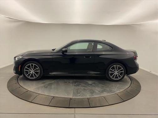 2024 BMW 230 i xDrive