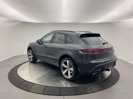 2024 Porsche Macan