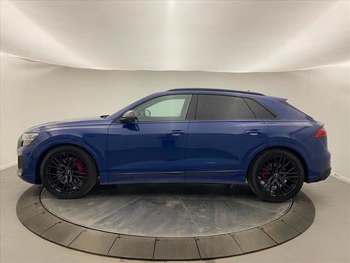 2025 Audi SQ8 4.0T quattro Premium Plus