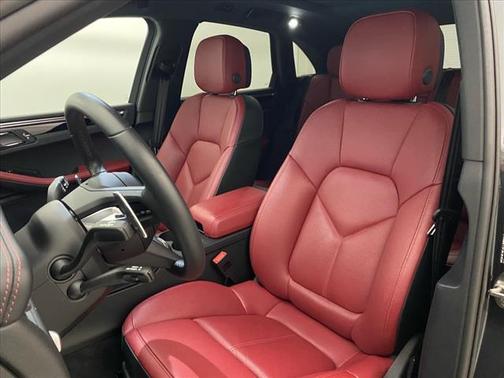 2024 Porsche Macan