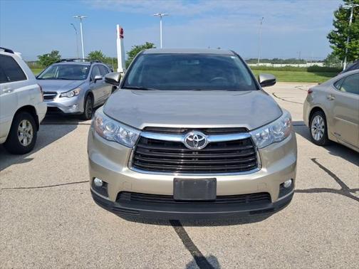 2015 Toyota Highlander LE