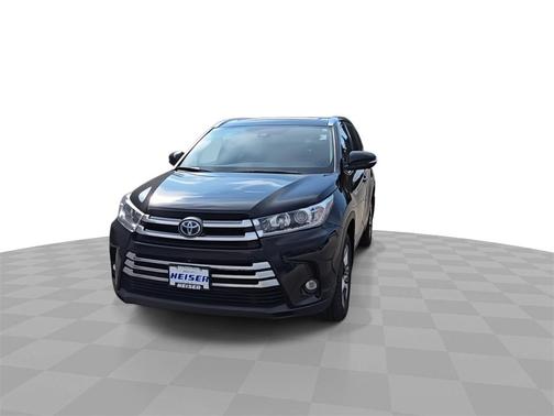 2019 Toyota Highlander Hybrid Platinum
