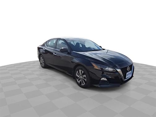2022 Nissan Altima S FWD